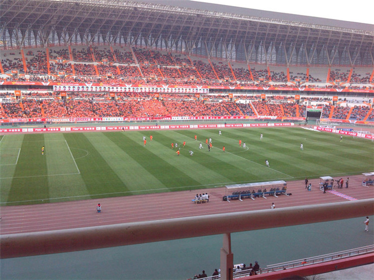 昌都体育场看台网架加工